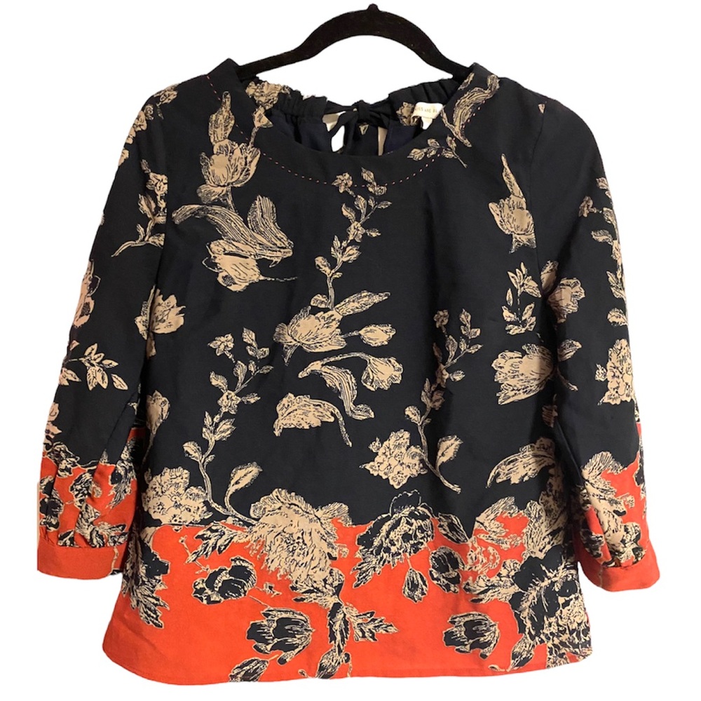 Urban outfitters skies are blue floral top, 3/4 sleeve, ties in back, small